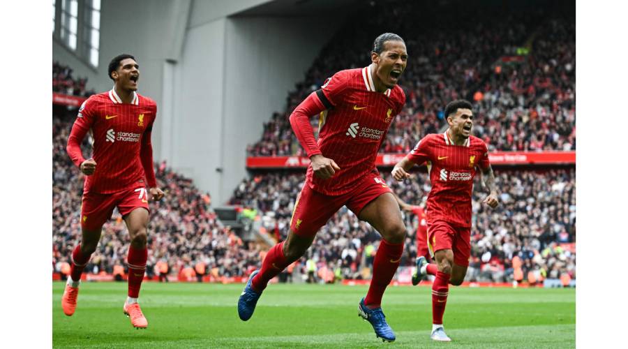 ليفربول يواصل الزحف نحو اللقب ورقم قياسي جديد لصلاح